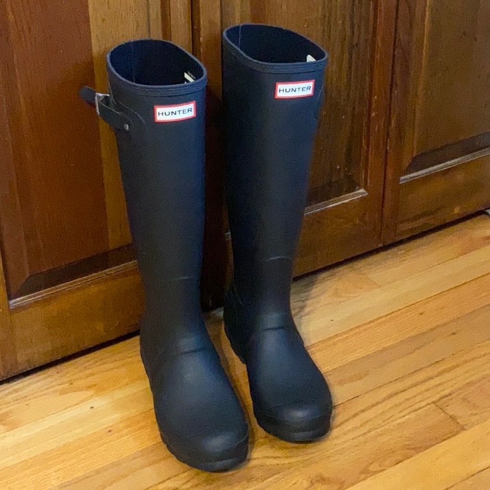 Hunter Women’s Original Tall Black Rain Boots